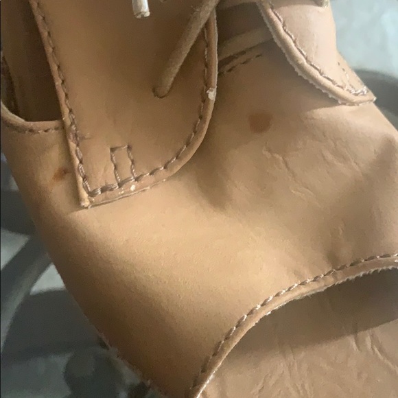 ❄️WINTER SALE PRICE $15❄️ Tan Wedge Sandals - Picture 6 of 7